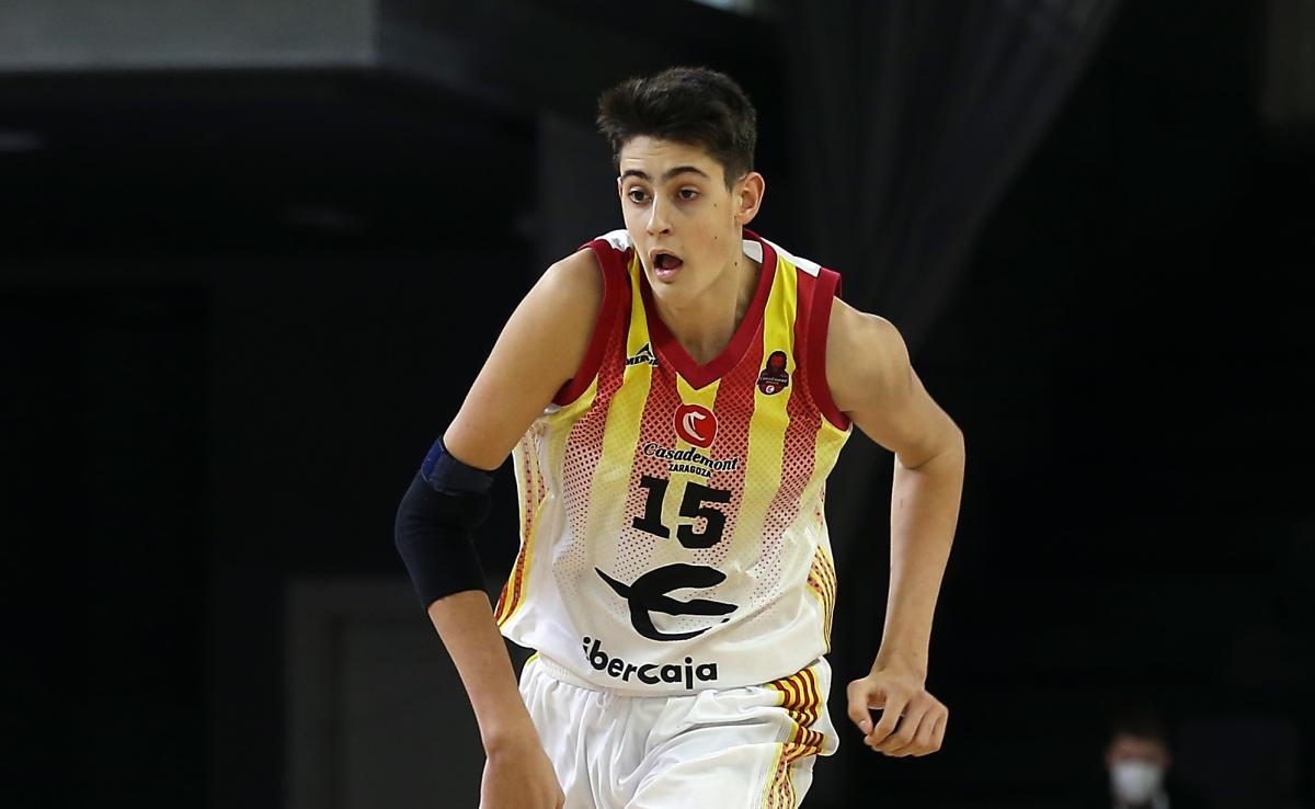 Aday Mara, the 2.20-year-old Spanish teenager who is aiming for the NBA