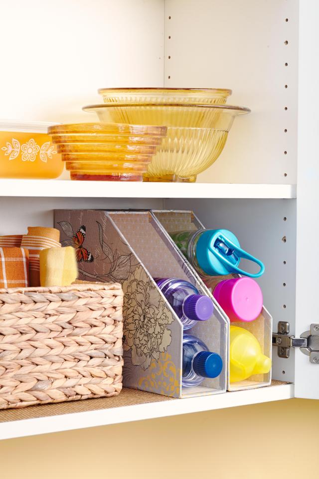 10 Genius Solutions for Organizing Food Storage Containers