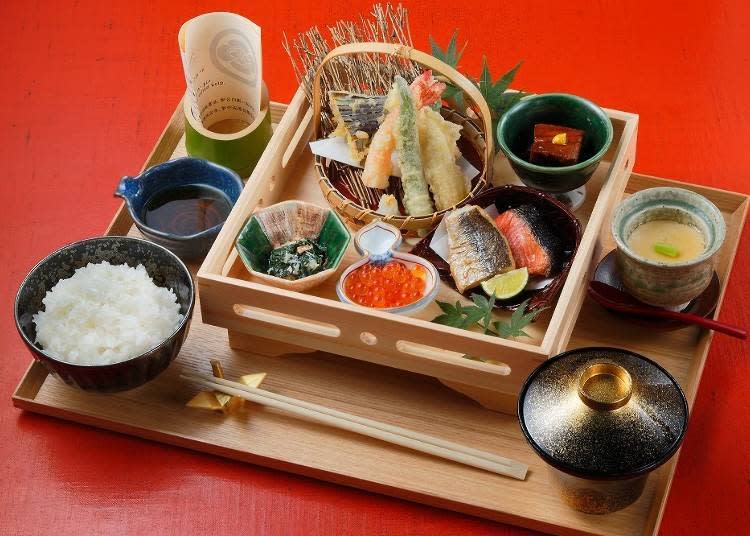 "First Class Cooked Rice Set Meal" - 2,296 yen (tax excluded)