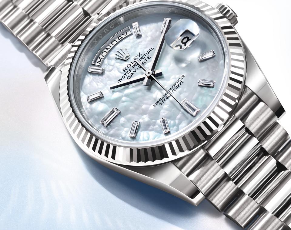 Rolex勞力士2024新錶巡禮：GMT-Master II灰黑雙色、Day-Date珠光雲朵錶面絕美登場