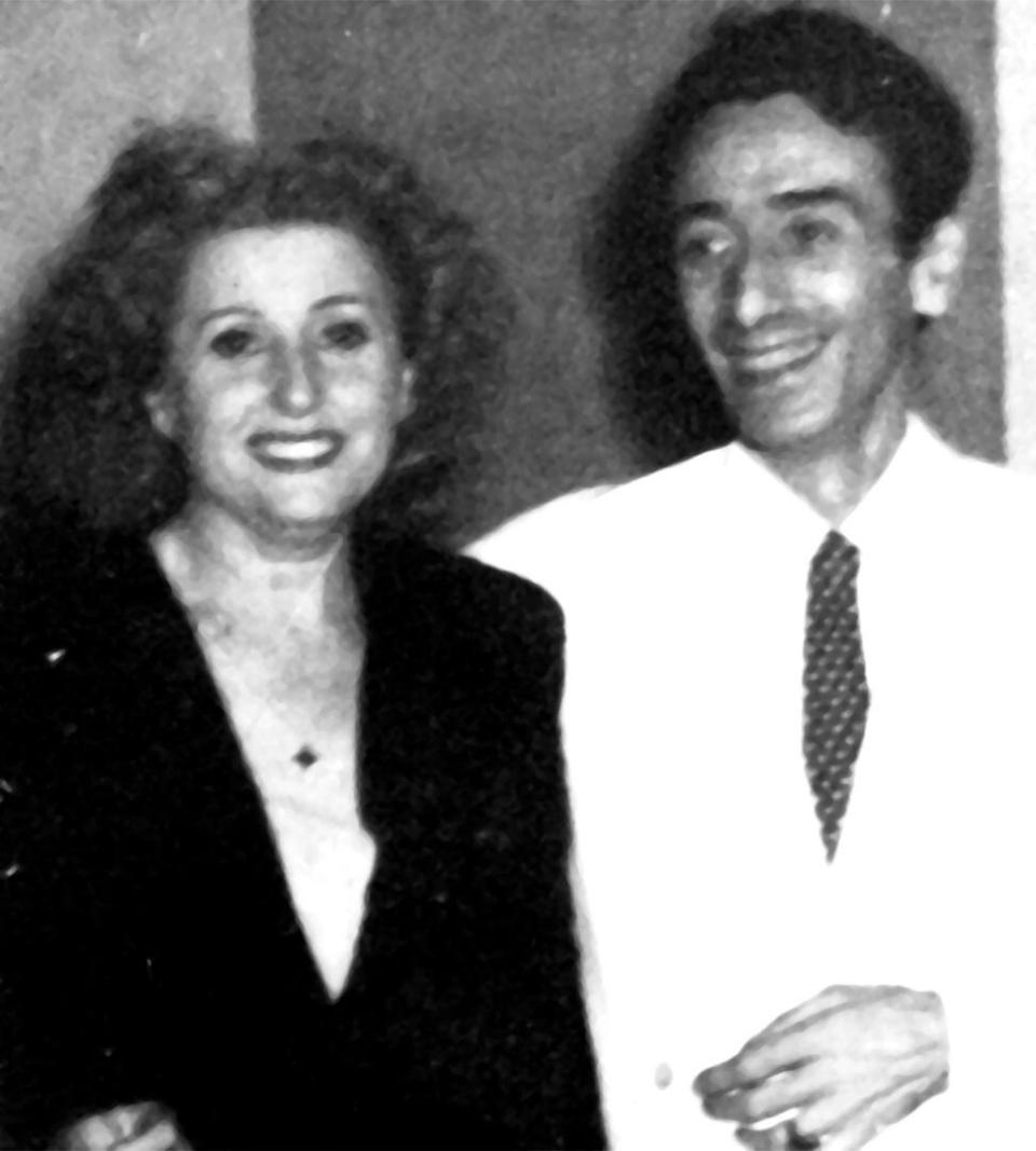 Tania junto a Enrique Santos Discépolo