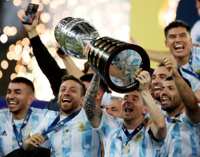 Argentina Copa América 2021 home shirt - Messi finally won a trophy! - A  passion for football shirts