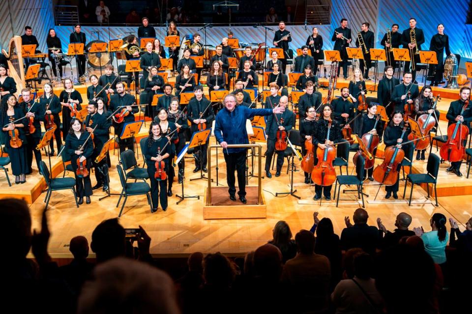 New World Symphony artistic director Stéphane Denève recieves a standing ovation during a January 2024 performance at New World Center in Miami Beach.