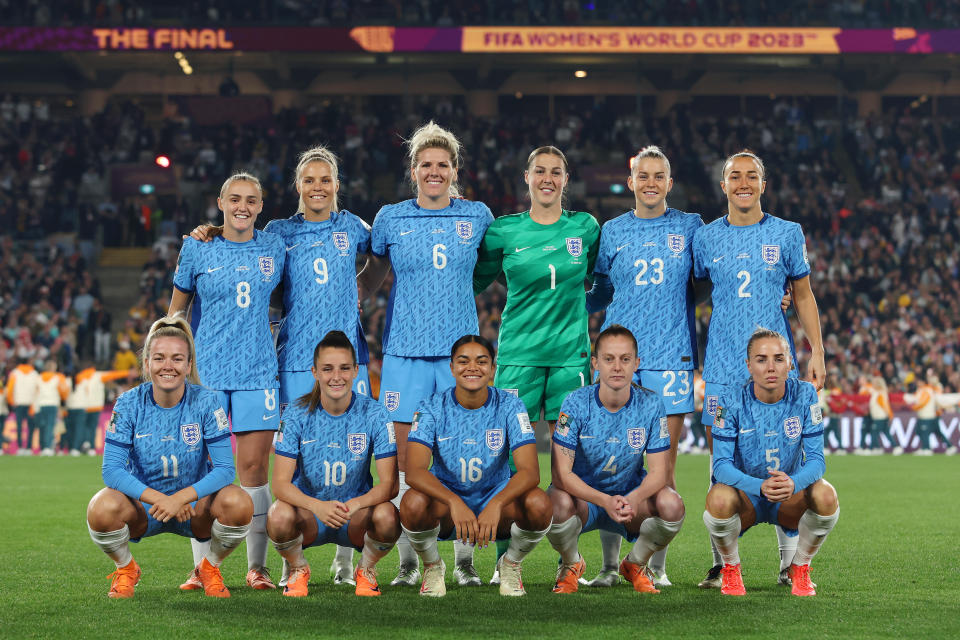 SYDNEY, AUSTRALIA - AUGUST 20: Players of England pose for a team photo prior to the FIFA Women's World Cup Australia & New Zealand 2023 Final match between Spain and England at Stadium Australia on August 20, 2023 in Sydney, Australia. (Photo by Mark Metcalfe - FIFA/FIFA via Getty Images)