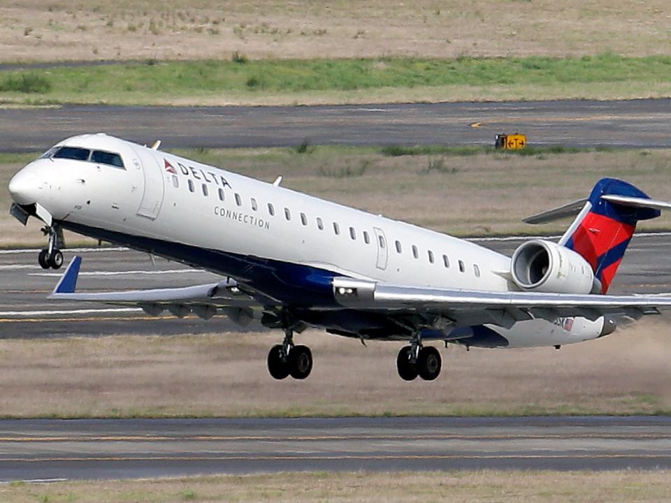 Delta CRJ