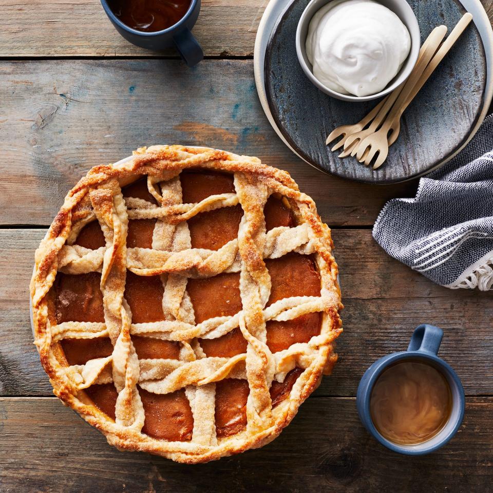 Pumpkin Spice Latte Pie with Coffee Liqueur Whipped Cream