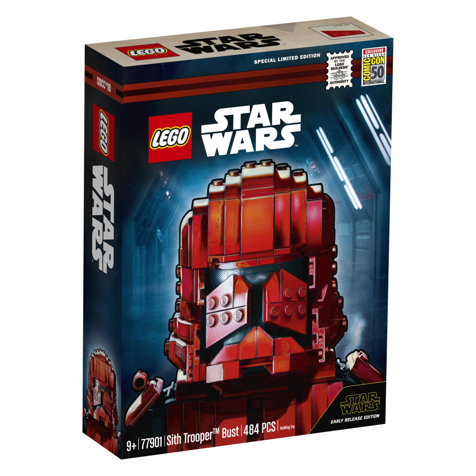 LEGO Star Wars Sith Trooper Bust (Photo: LEGO)