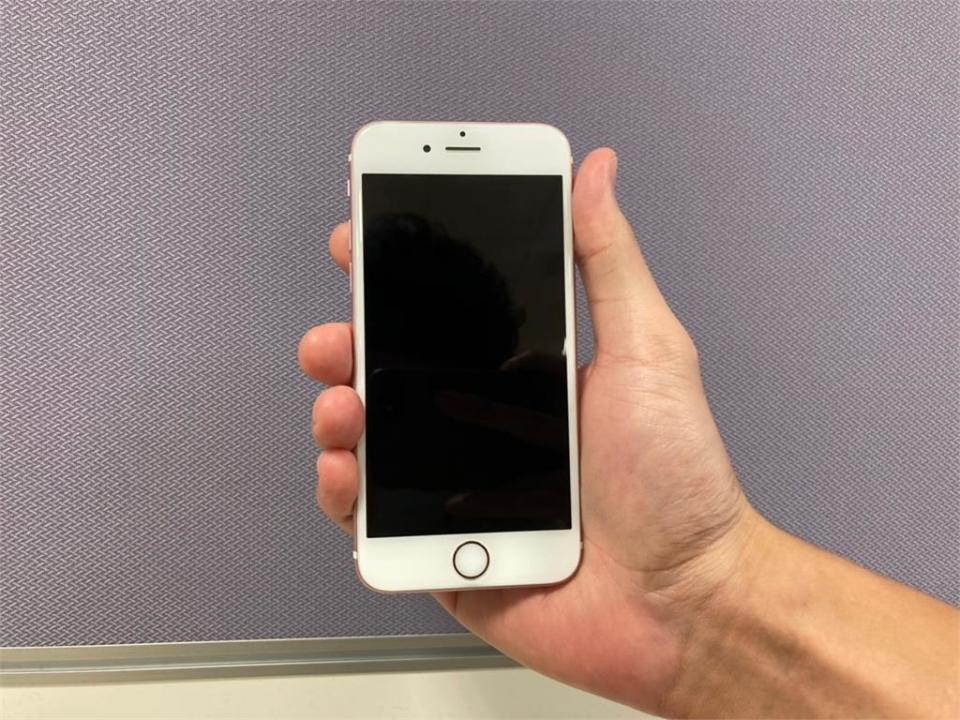 哪代iPhone功能大躍進？網一面倒選「這2代」經典神機：有感進步！