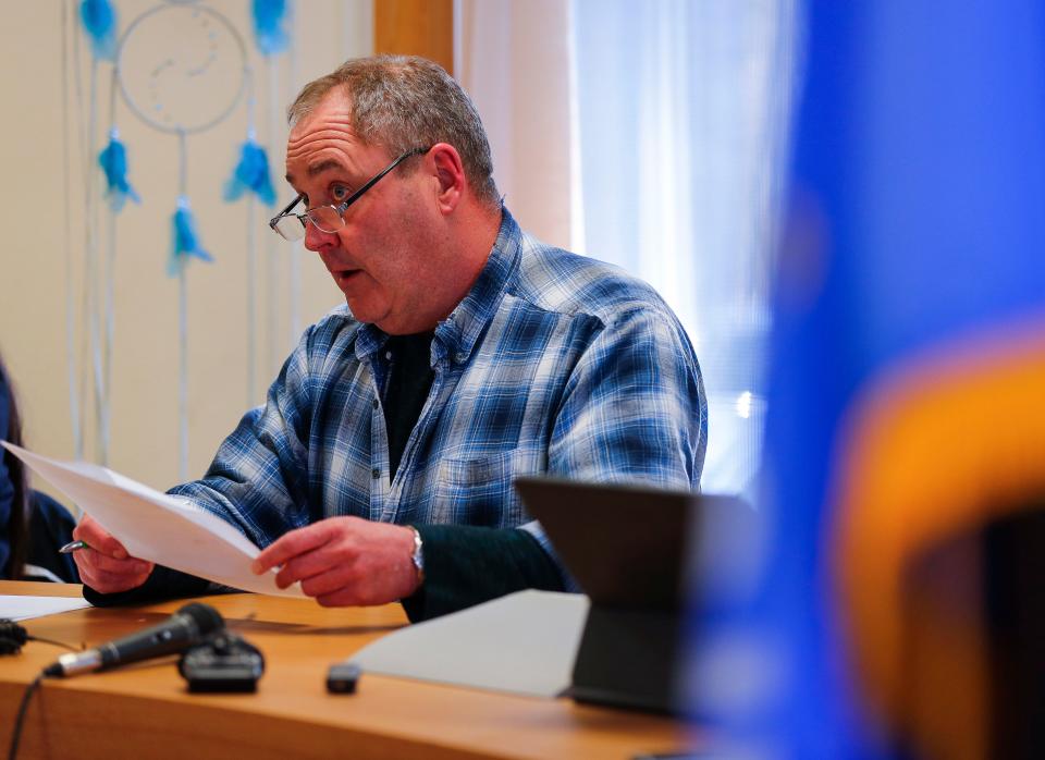 Lac du Flambeau Board Chairman Matt Gaulke reads a letter written by co-written by Wisconsin Governor Tony Evers and United States Senator Tammy Baldwin on Wednesday, February 8, 2023, at Lac du Flambeau town hall in Lac du Flambeau, Wis. A special town board meeting was held to receive public comment and deliberate over the town’s course of action in response to Lac du Flambeau reservation tribal officials erecting barricades along four roads in the area. Tribal officials set up barricades on the roads Jan. 30 after negotiations with property title companies that built the roads and the homes they access broke down. Tribal officials say the roads were illegally built on tribal lands and the tribe was not compensated for the right-of-way easements.
Tork Mason/USA TODAY NETWORK-Wisconsin