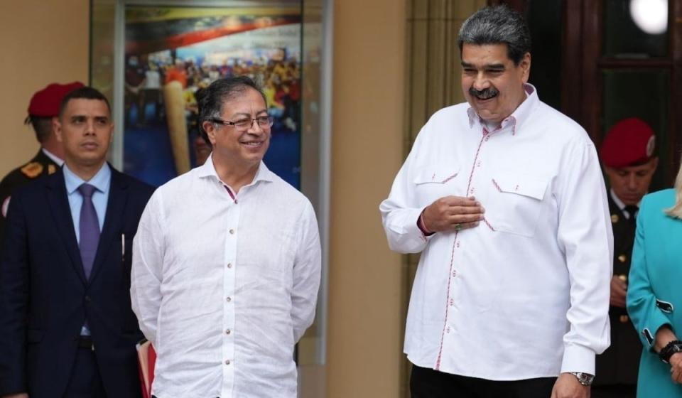 Gustavo Petro, presidente de Colombia junto a Nicolás Maduro, gobernante de Venezuela. Foto: cortesía presidencia de Colombia.