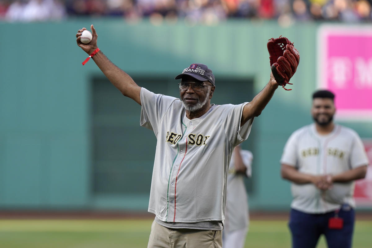 Fenway Fanatics: 50 Boston Red Sox Fans Tell Their Stories