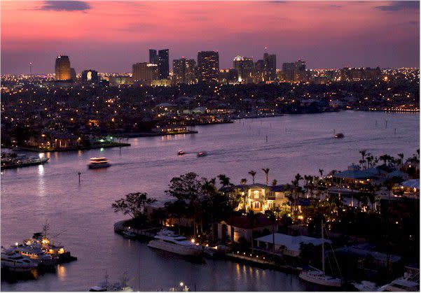 © Greater Fort Lauderdale CVB Fort Lauderdale Skyline