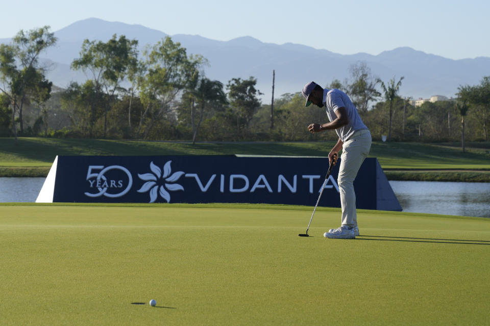 Tony Finau, of the United States, reacts after missing a putt on the 11th hole during the first round of the Mexico Open golf tournament in Puerto Vallarta, Mexico, Thursday, Feb. 22, 2024. (AP Photo/Fernando Llano)