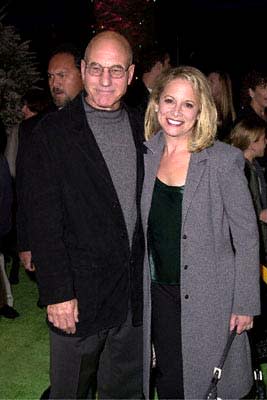 Patrick Stewart and his gal Wendy at the Universal Amphitheatre premiere of Universal's Dr. Seuss' How The Grinch Stole Christmas