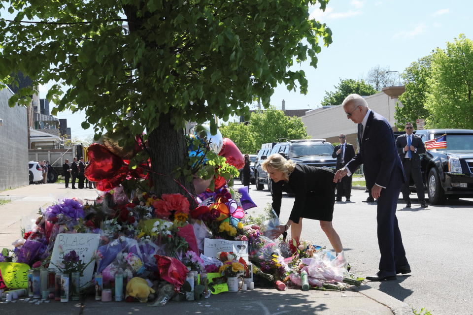President Biden and first lady Jill Biden pay their respects to the 10 people killed in a mass shooting in Buffalo, New York, on May 17, 2022. / Credit: LEAH MILLIS / REUTERS