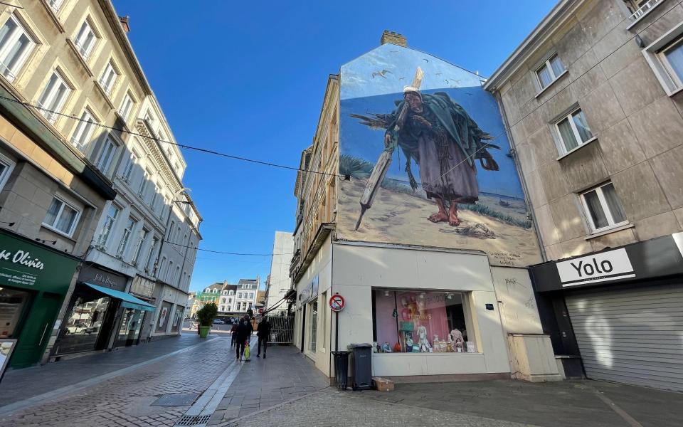 Boulogne Sur Mer - Sadie Whitelocks