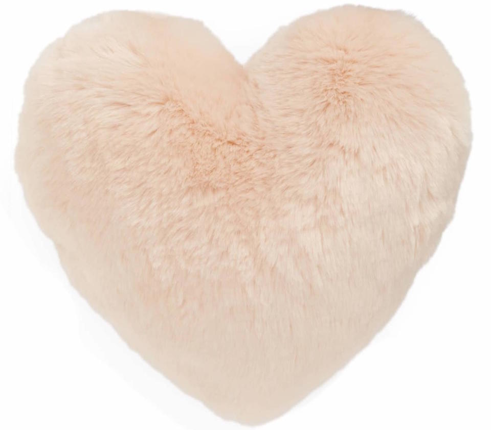 ‘Cuddle Up’ Faux Fur Heart Accent Pillow (Photo: Nordstrom)