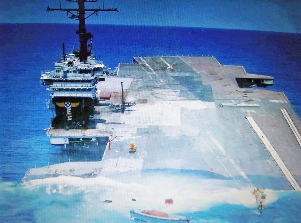 The only picture known to be publicly available of ex-USS <em>America</em> sinking as a result of the testing in 2005. <em>USN/Public Domain</em>