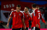 Soccer Football - 2018 World Cup Qualifications - Europe - Austria vs Serbia - Ernst Happel Stadion, Vienna, Austria - October 6, 2017 Austria’s Marko Arnautovic celebrates scoring their second goal with teammates REUTERS/Leonhard Foeger