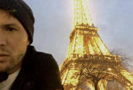 <p>Sometimes, even stars don’t like their selfies. “This dumb selfie of me & eiffel tower makes it look like i’m 1000% not in paris but standing in front of a drawing of tower or superimposed,” wrote Ryan Phillippe in November. Better luck next time! (Photo: <a rel="nofollow noopener" href="https://www.instagram.com/p/BNVMZAfD57P/" target="_blank" data-ylk="slk:Ryan Phillippe via Instagram" class="link ">Ryan Phillippe via Instagram</a>) </p>