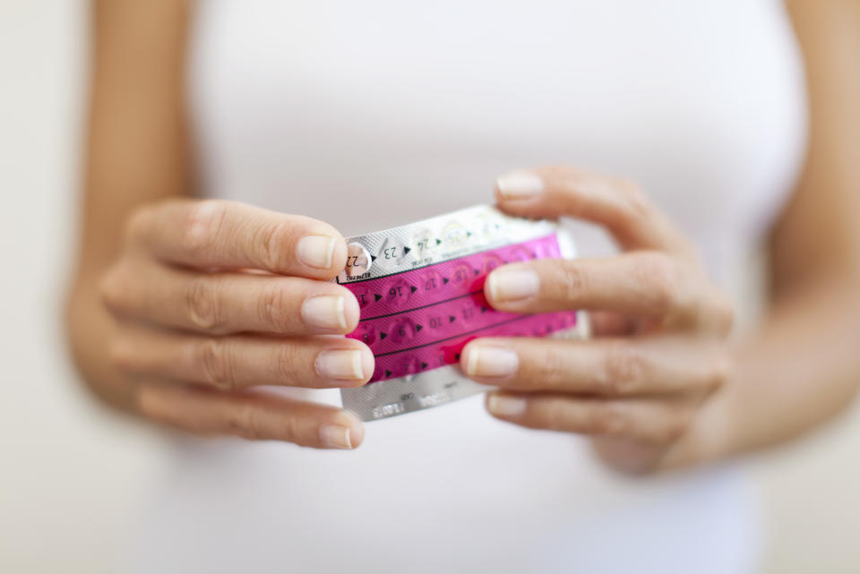 Could the pill lower the risk of ovarian cancer? [Photo: Getty]