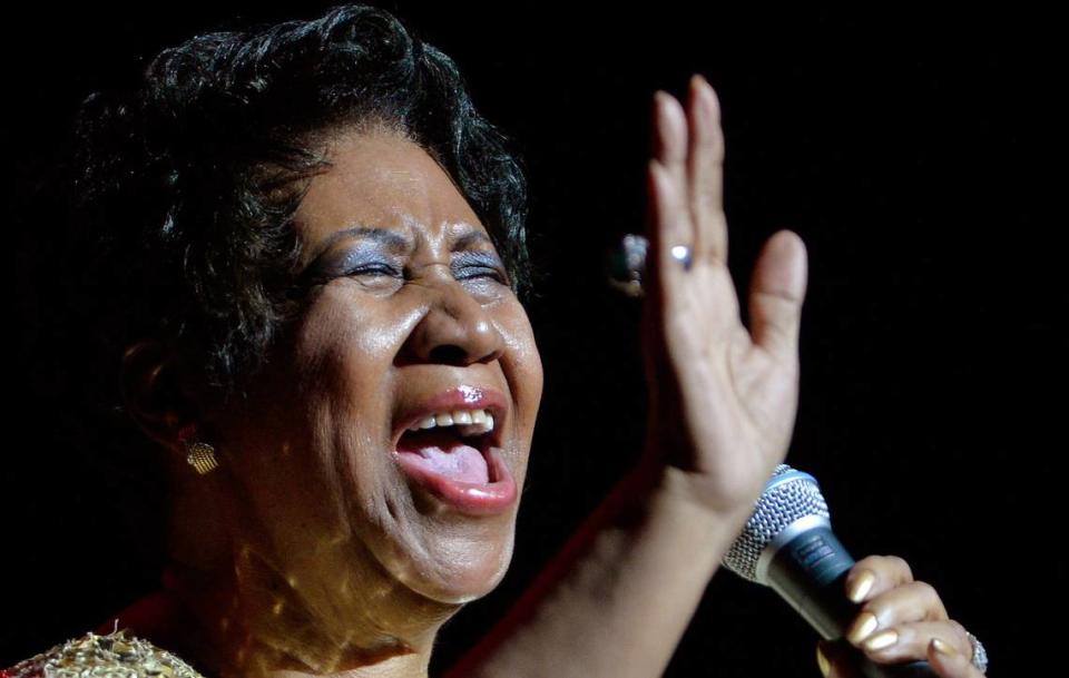 Aretha Franklin in concert at the Durham Performing Arts Center in Durham, NC Thursday night, May 19, 2016.