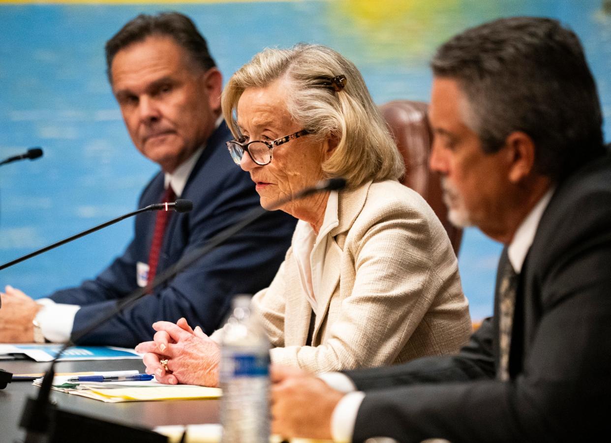 Linda Penniman speaks during a candidate forum for the mayoral and city council elections at Naples City Hall chambers in Naples on Thursday, Feb. 1, 2024.