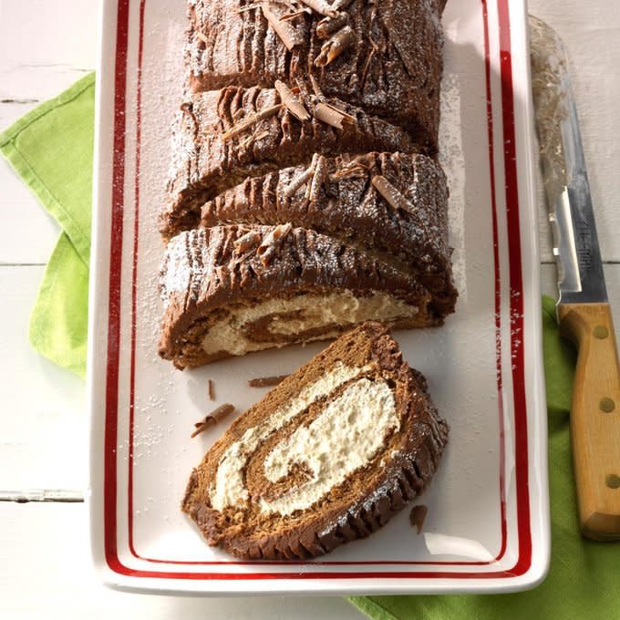 Mocha Yule Log Exps Hca17 19476 C03 15 4b