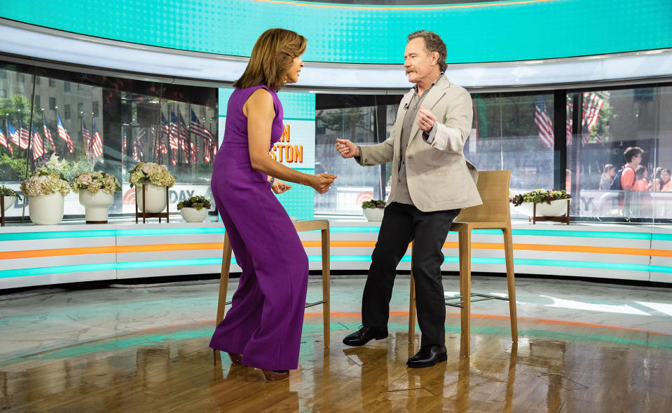 Bryan Cranston shows Hoda a thing or two about how to dance. (Nathan Congleton / TODAY)