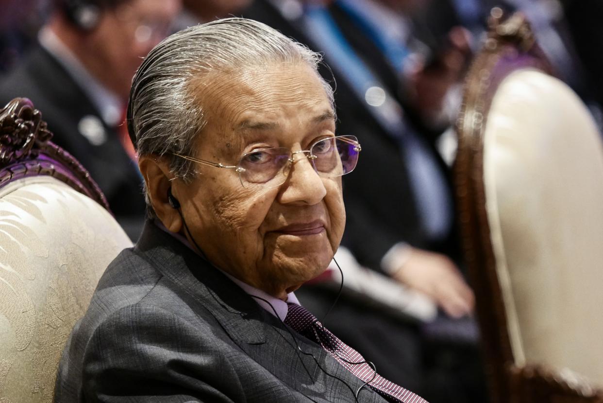 NONTHABURI, THAILAND - NOVEMBER 3: Malaysian Prime Minister Mahathir Mohamad attends the 16th ASEAN - India Summit at IMPACT Muang Thong Thani in Nonthaburi, Thailand on November 3, 2019. (Photo by Anton Raharjo/Anadolu Agency via Getty Images)