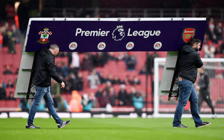 Soccer Football - Premier League - Arsenal vs Southampton - Emirates Stadium, London, Britain - April 8, 2018 General view inside the stadium before the match Action Images via Reuters/Tony O'Brien EDITORIAL USE ONLY. No use with unauthorized audio, video, data, fixture lists, club/league logos or "live" services. Online in-match use limited to 75 images, no video emulation. No use in betting, games or single club/league/player publications. Please contact your account representative for further details. - RC13BBE85290