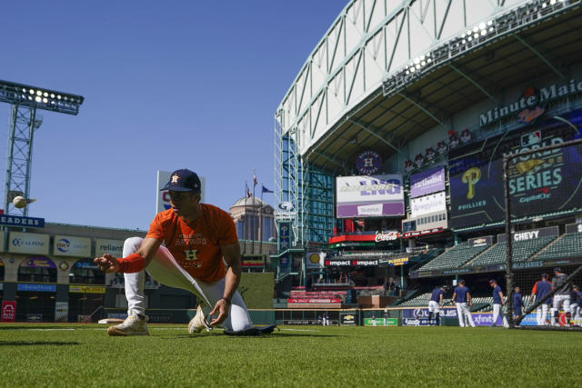 Astros' Jeremy Peña learns ups, downs, ins, outs of MLB hitting
