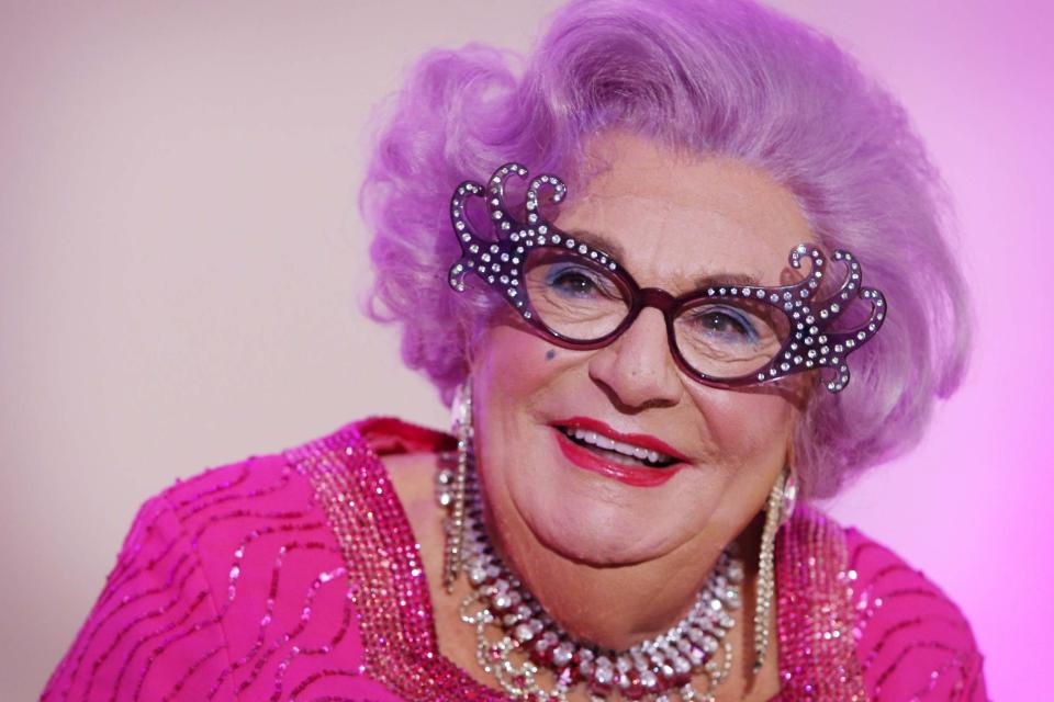 Dame Edna Everage (Getty Images)