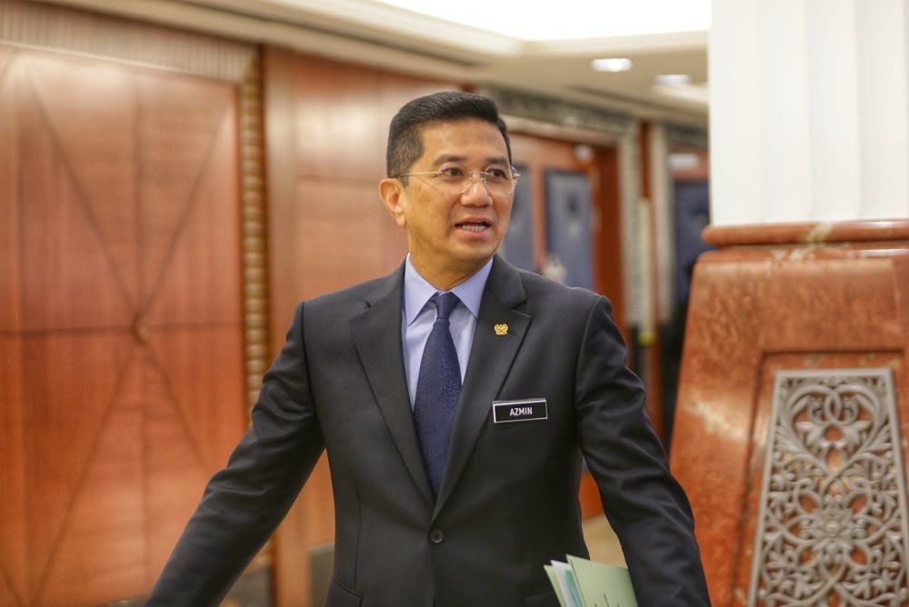 Economic Affairs Minister Datuk Seri Azmin Ali is pictured at the Parliament lobby October 15, 2019. — Picture by Ahmad Zamzahuri