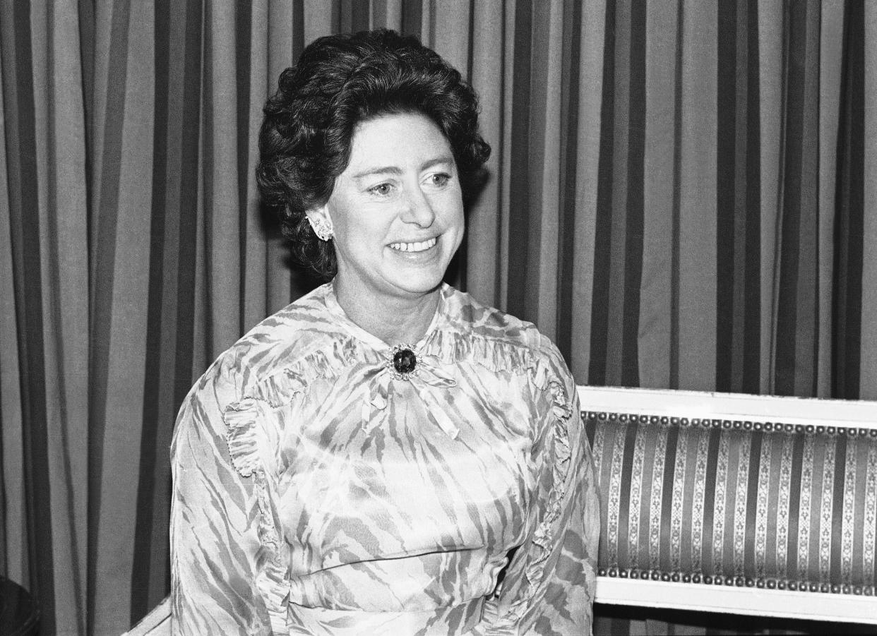 Princess Margaret of England talks with reporters during a press conference in Chicago, Illinois on Oct. 12, 1979. (AP Photo/Fred Jewell)