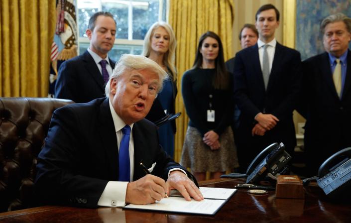 donald trump executive order keystone xl pipeline