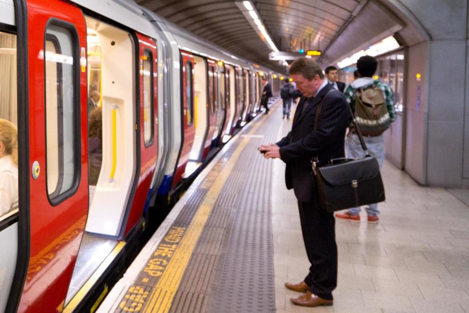 The Tube will have full mobile phone coverage from 2019, Transport for London said: TfL