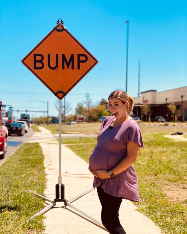 bump ahead sign pregnancy announcement