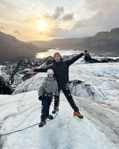 <p>chrishemsworth/Instagram</p> Chris Hemsworth and daughter India Rose