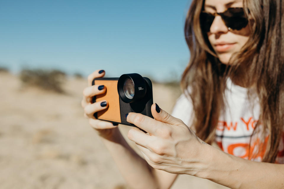 Moment released a telephoto lens for phones back in 2014, but it was designed