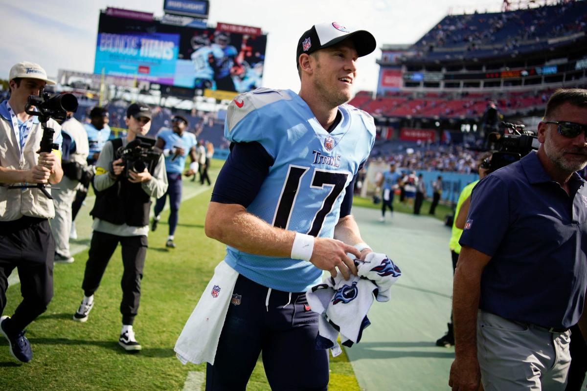 NFL standings 2022: Titans pulling ahead of Colts, Jaguars in AFC South