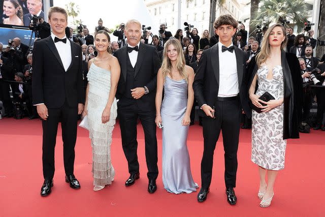 <p>Niviere David/ABACAPRESS.COM/Shutterstock </p> From left: Cayden Wyatt Costner, Annie Costner, Kevin Costner, Grace Avery Costner, Hayes Costner and Lily Costner at <em>Horizon</em> premiere