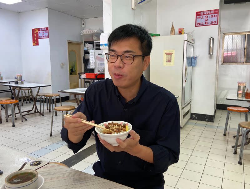 ▲高雄市長陳其邁要和台南市長黃偉哲PK好吃的滷肉飯。（圖／陳其邁臉書）