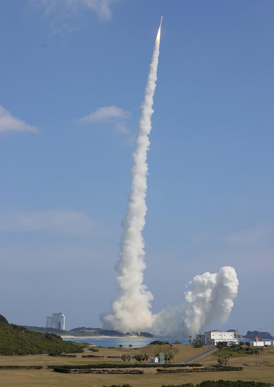 Japan's next generation "H3" rocket, carrying the advanced optical satellite "Daichi 3", leaves the launch pad at the Tanegashima Space Center in Kagoshima, southwestern Japan on March 7, 2023