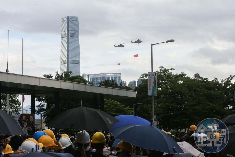 香港反送中運動期間流傳的歌曲〈願榮光歸香港〉被港府申請禁制令成功。（本刊資料照）