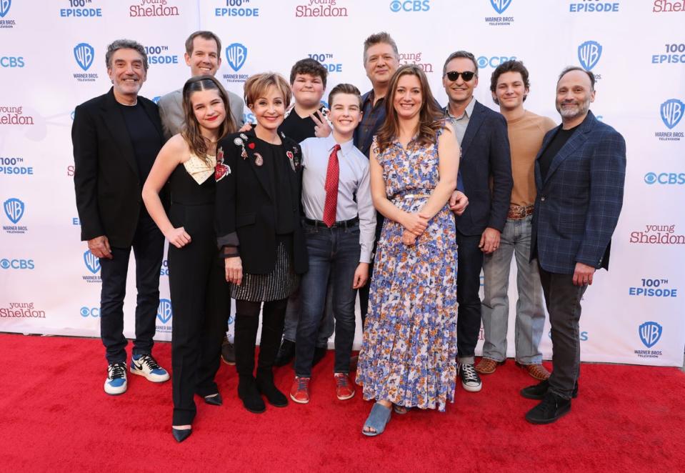 The cast and producers attend the premiere of Warner Bros. 100th Episode of Young Sheldon (Getty Images)