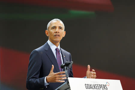 Former U.S. President Barack Obama speaks at the Bill & Melinda Gates Foundation Goalkeepers event in Manhattan, New York, U.S., September 20, 2017. REUTERS/Elizabeth Shafiroff