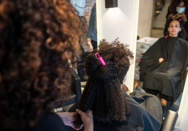 A New Law Requires All Cosmetology Students in New York State Learn to  Style Textured Hair