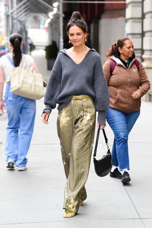 Katie Holmes Can't Stop Wearing Sweatpants From This Model-Off-Duty Brand