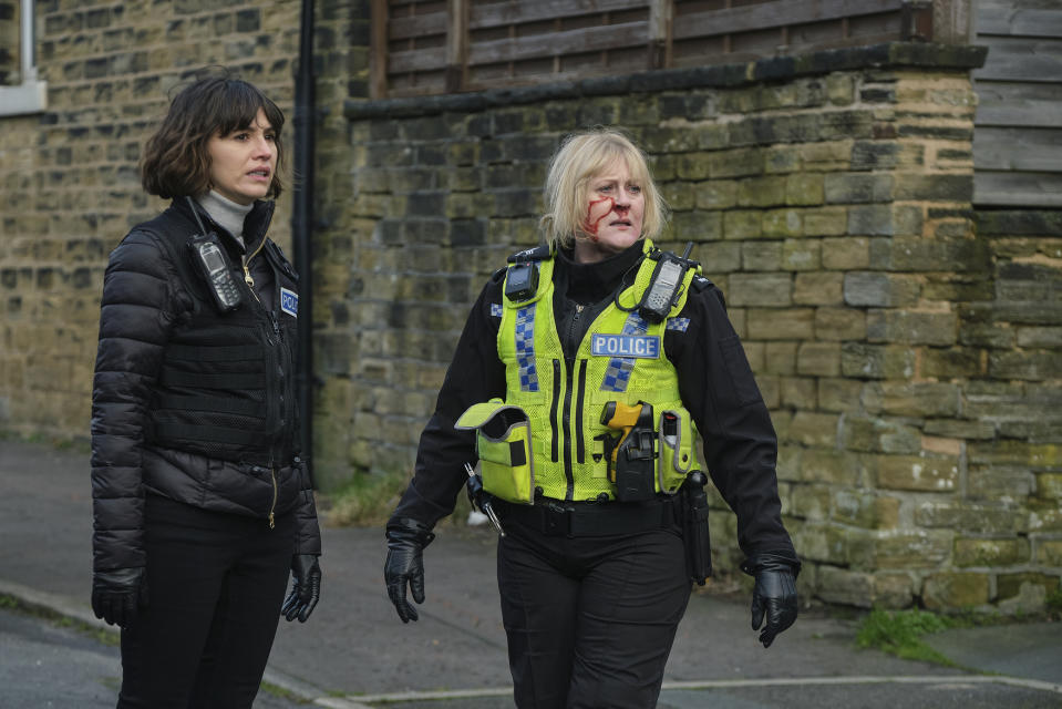 Happy Valley S3,15-01-2023,3,Ann Gallagher (CHARLIE MURPHY) & Catherine Cawood (SARAH LANCASHIRE),Lookout Point,Matt Squire